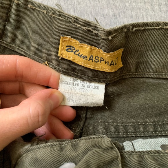 Vintage Blue Asphalt Olive Green Shorts, size 26 - Picture 3 of 5